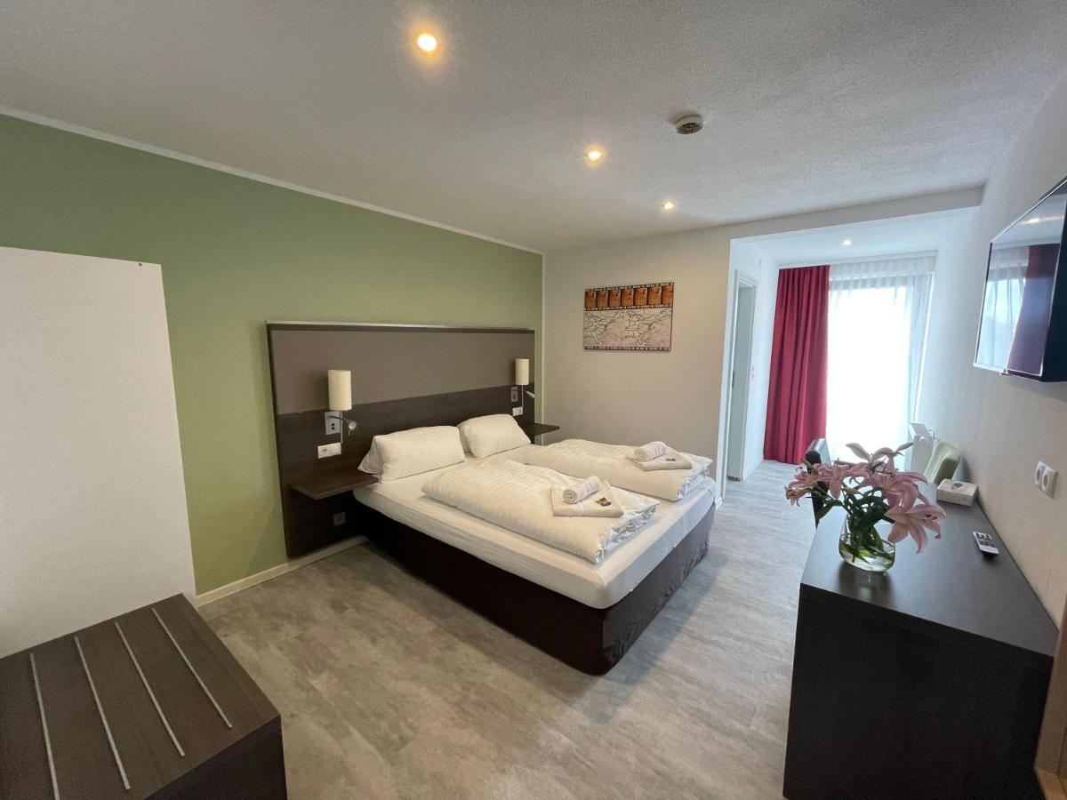 Hotel Wiesental Meckenbeuren Buitenkant foto